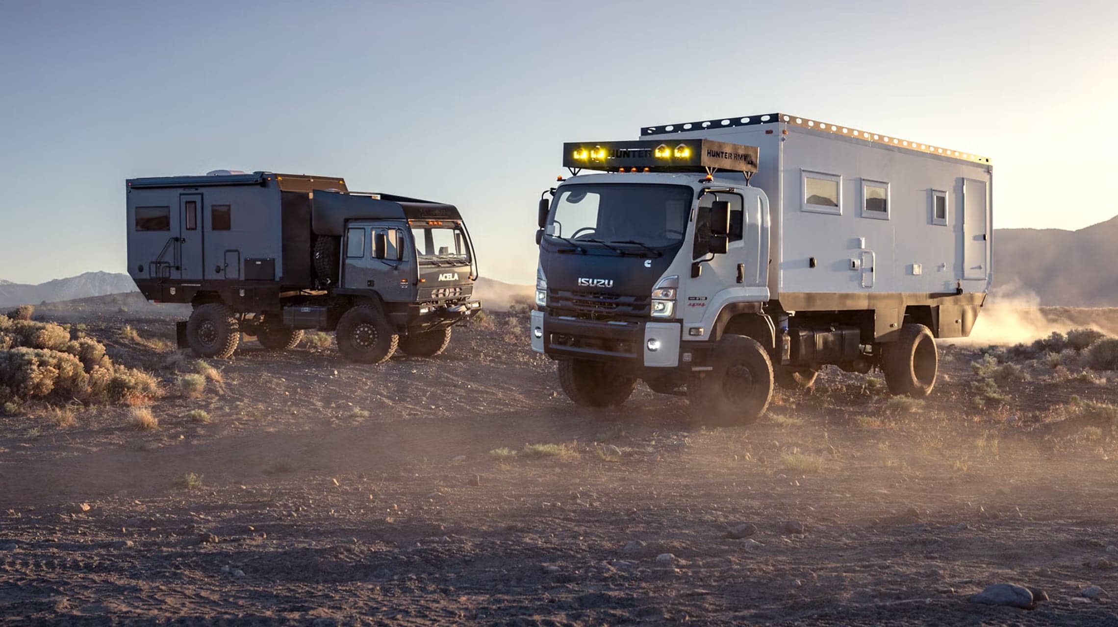 Veicolo da spedizione Bliss Mobil nel deserto